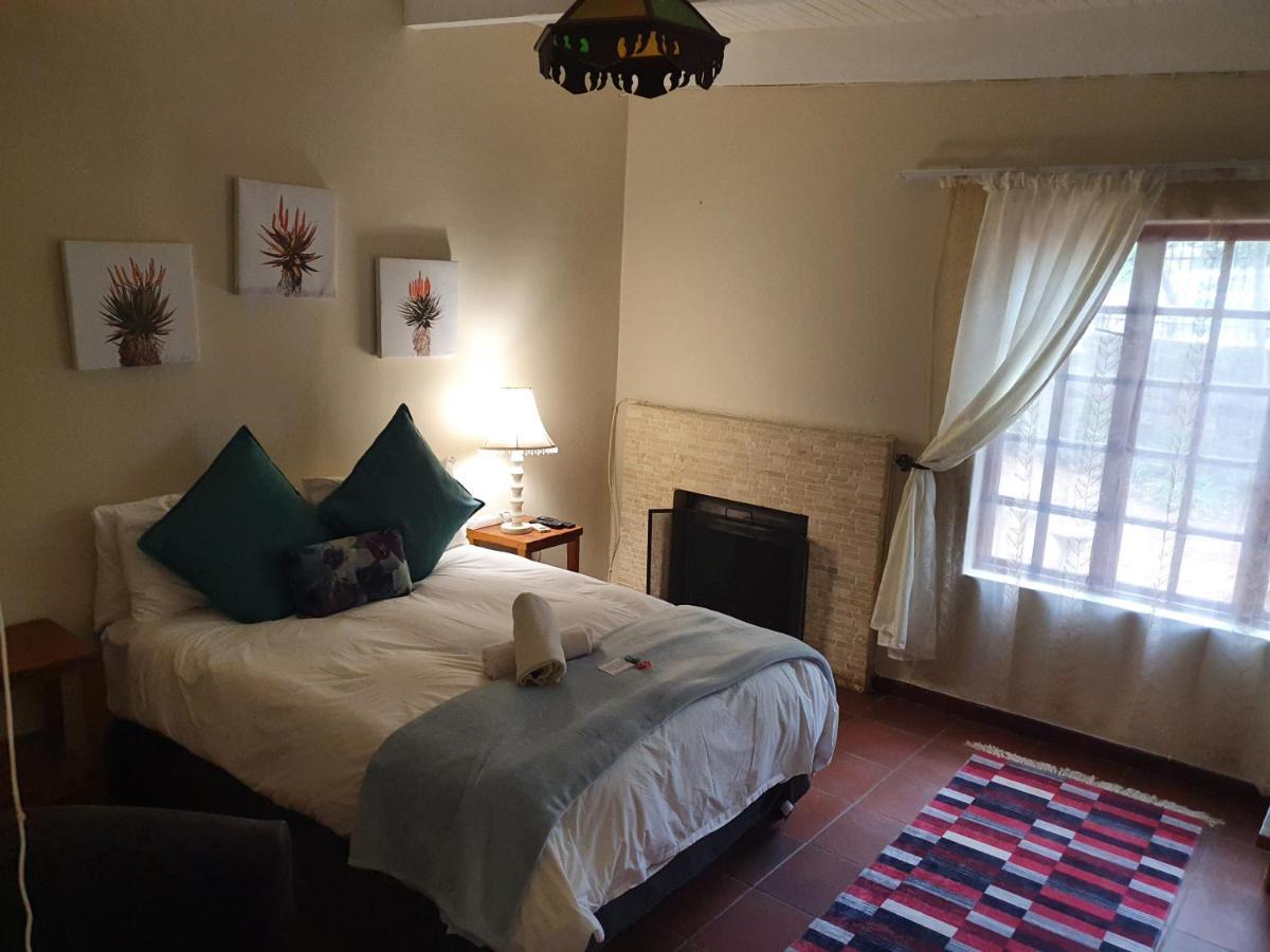 Sun Deck Lodge Hartbeespoort Εξωτερικό φωτογραφία