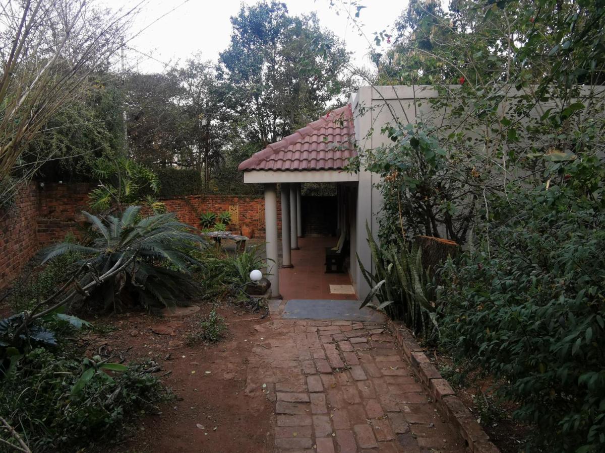 Sun Deck Lodge Hartbeespoort Εξωτερικό φωτογραφία