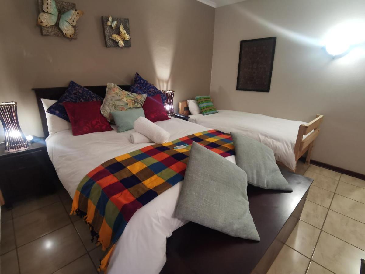 Sun Deck Lodge Hartbeespoort Εξωτερικό φωτογραφία