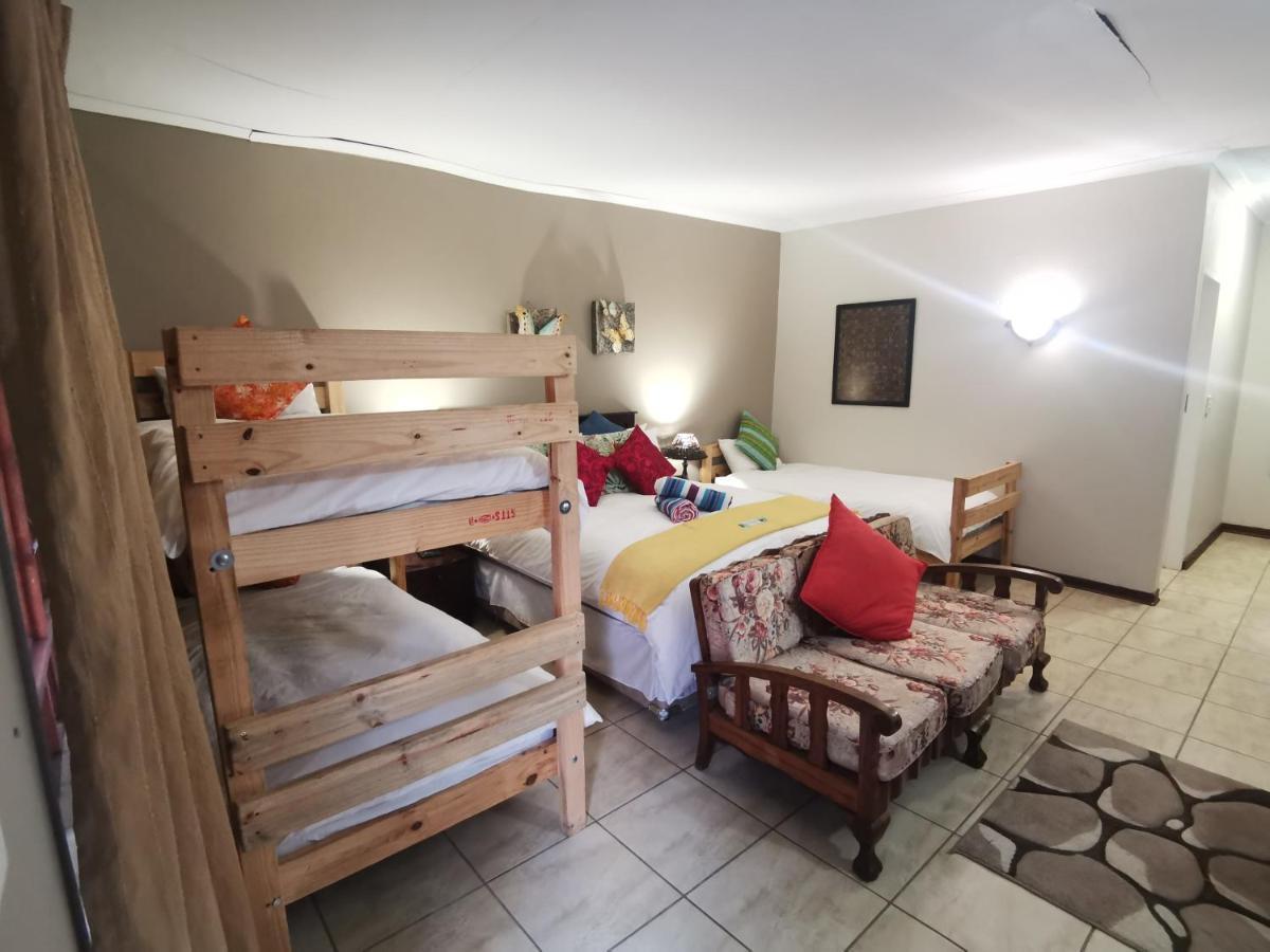 Sun Deck Lodge Hartbeespoort Εξωτερικό φωτογραφία